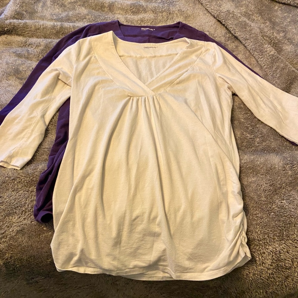 Two medium gap maternity 3/4 sleeve